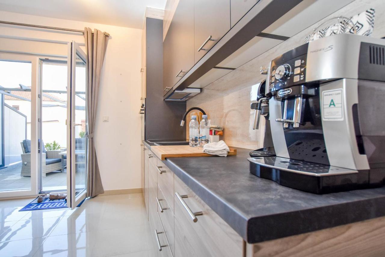Apartment Martin Биоград-на-Мору Экстерьер фото